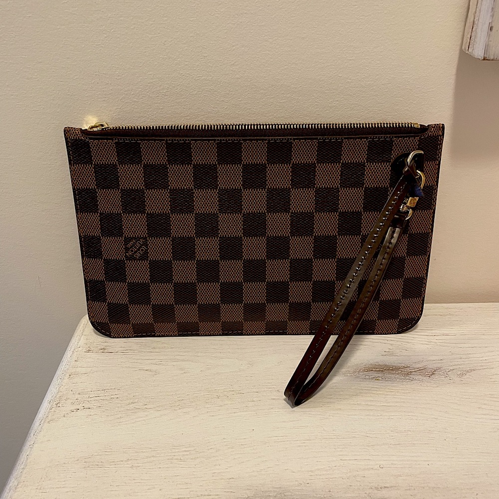 Authentic Louis Vuitton Neverfull Damier Ebene Pochette Wristlet